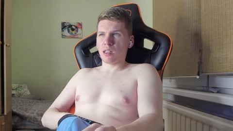 Pierre online show from 01/04/25, 04:54