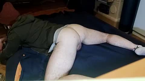 Snapshot of pisces922 chatting on 01/25/25, 04:02 Dominik online show from 01/25/25, 04:02