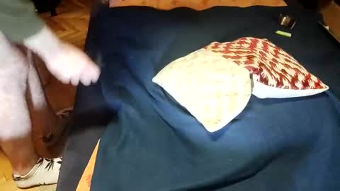 Snapshot of pisces922 chatting on 01/25/25, 07:06 Dominik online show from 01/25/25, 07:06