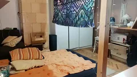 Snapshot of pisces922 chatting on 03/03/25, 06:33 Dominik online show from 03/03/25, 06:33