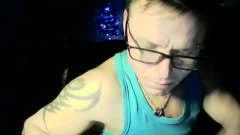 Snapshot of pitrs30sexy chatting on 12/17/25, 01:11 pitrs30sexy online show from 12/17/25, 01:11