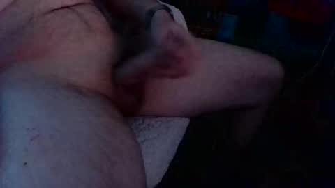 pivaasekcz323620 online show from 10/26/25, 10:47