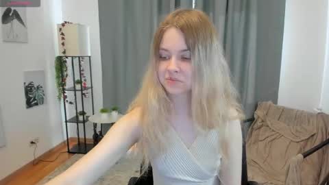 Olga online show from 09/16/25, 06:03