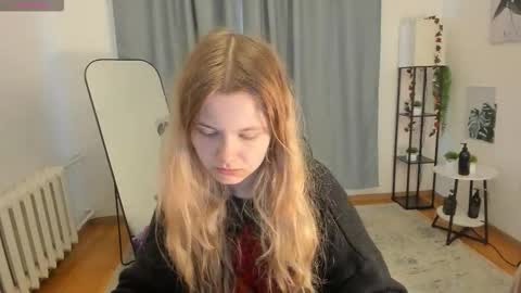 Olga online show from 10/04/25, 05:49