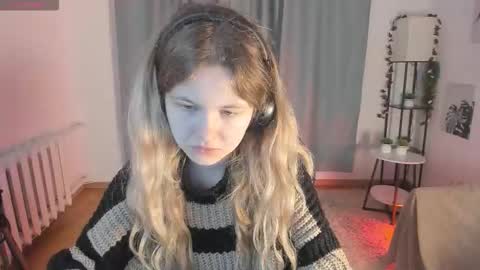 Olga online show from 10/22/25, 05:08