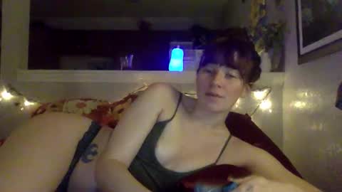 pixie_bella online show from 02/04/26, 05:24