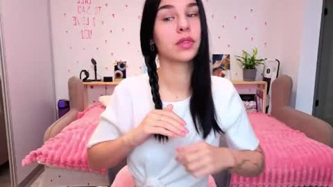 Molly online show from 05/23/26, 02:39