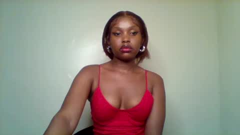 Snapshot of pixie_roman chatting on 03/20/26, 05:29 Majesty online show from 03/20/26, 05:29