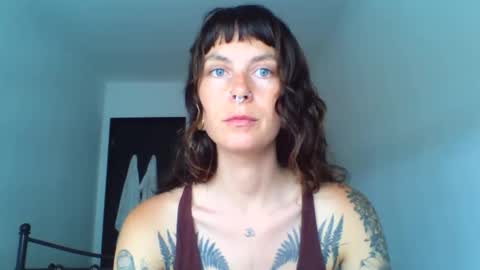 pixiecatfairy online show from 09/20/25, 01:23