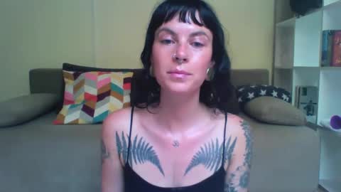 pixiecatfairy online show from 10/07/25, 11:07
