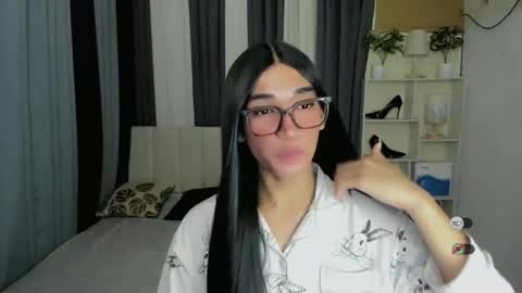 pixiedoll_ online show from 02/26/26, 07:18