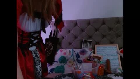 Snapshot of pixiehole4u chatting on 10/09/25, 10:02 pixiehole4u online show from 10/09/25, 10:02