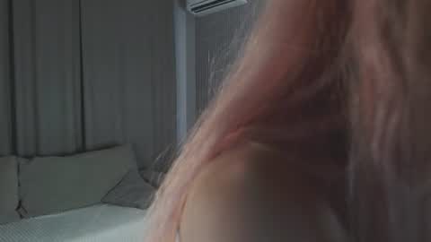 Snapshot of pixiesdoll_ chatting on 07/16/26, 06:03 Mila online show from 07/16/26, 06:03
