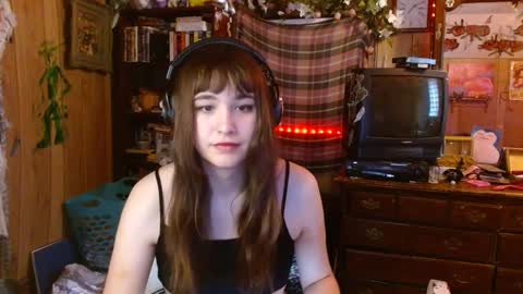 Izzy online show from 01/16/25, 06:37