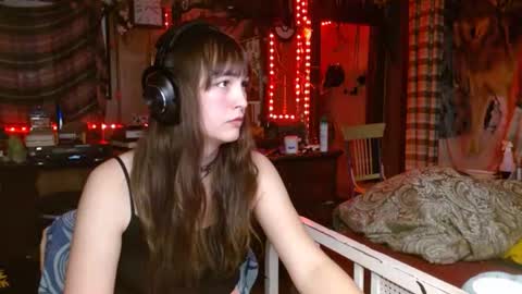 Izzy online show from 02/23/26, 11:46