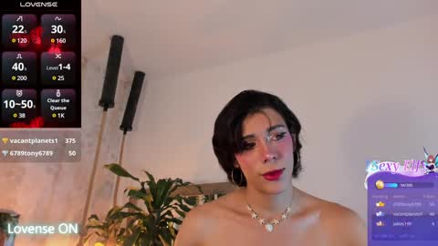 Snapshot of pixy_20 chatting on 01/18/25, 05:41 cris online show from 01/18/25, 05:41