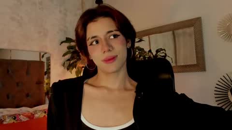 Snapshot of pixy_20 chatting on 02/21/25, 03:34 cris online show from 02/21/25, 03:34