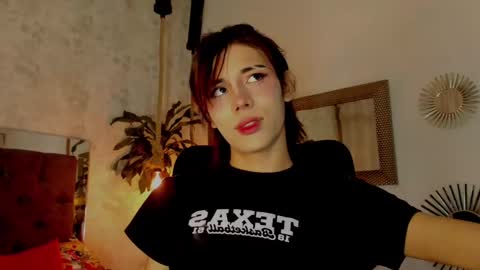 Snapshot of pixy_20 chatting on 02/23/25, 03:56 cris online show from 02/23/25, 03:56