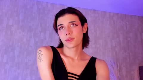 Snapshot of pixy_20 chatting on 02/27/25, 12:43 cris online show from 02/27/25, 12:43