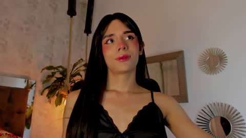 Snapshot of pixy_20 chatting on 03/10/25, 03:56 cris online show from 03/10/25, 03:56