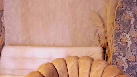 Snapshot of pixy_20 chatting on 11/04/25, 04:06 cris online show from 11/04/25, 04:06