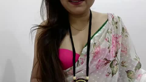 Snapshot of piyu2306 chatting on 11/20/25, 07:02 Piyu2306 online show from 11/20/25, 07:02