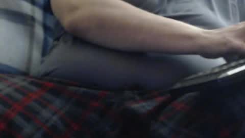 Snapshot of pizzafitness chatting on 06/01/26, 01:02 pizzafitness online show from 06/01/26, 01:02