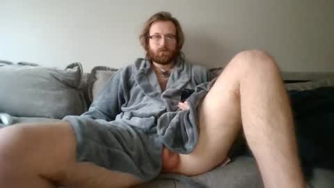 Snapshot of pj42469 chatting on 12/22/25, 05:32 pj42469 online show from 12/22/25, 05:32