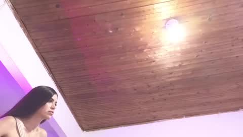 Snapshot of pk2secretxx chatting on 12/17/24, 07:04 Angie Henao online show from 12/17/24, 07:04