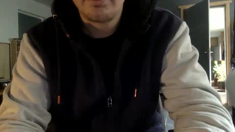 pl4yer__88 online show from 03/11/25, 12:06