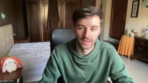 placebo14 online show from 02/01/25, 04:22