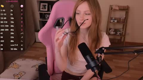 Lene online show from 04/12/26, 11:43