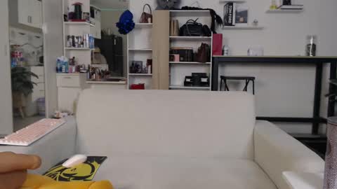 plasticgirll online show from 02/01/25, 05:16