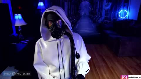 Snapshot of plasticme chatting on 02/28/26, 06:42 plasticme online show from 02/28/26, 06:42