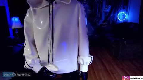 Snapshot of plasticme chatting on 03/08/26, 04:33 plasticme online show from 03/08/26, 04:33