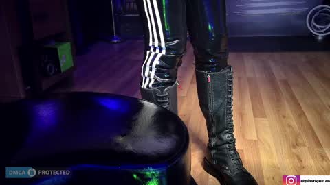 Snapshot of plasticme chatting on 04/26/26, 03:53 plasticme online show from 04/26/26, 03:53