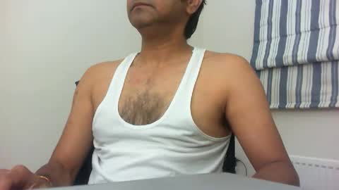 platino3026 online show from 09/15/25, 02:55