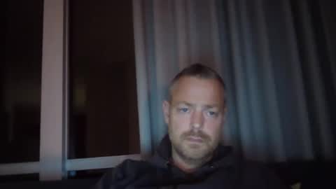 Snapshot of platugle chatting on 11/03/25, 08:21 platugle online show from 11/03/25, 08:21