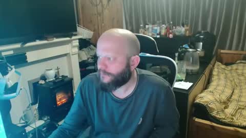 Snapshot of playboy_horny chatting on 04/19/26, 12:00 playboy_horny online show from 04/19/26, 12:00