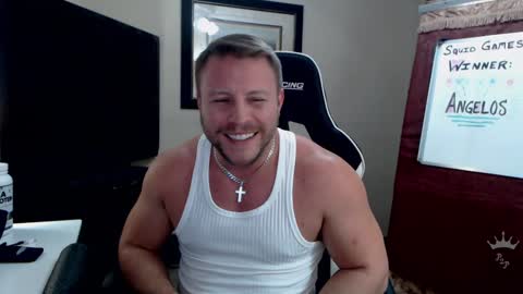 Player online show from 01/08/25, 06:09