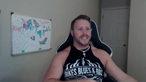 Snapshot of player2pawns chatting on 03/29/26, 01:38 Player online show from 03/29/26, 01:38