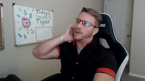 Snapshot of player2pawns chatting on 04/16/26, 05:14 Player online show from 04/16/26, 05:14