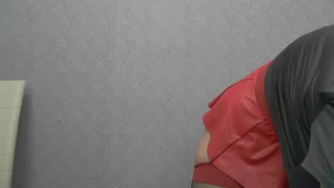 Goldie online show from 12/15/25, 06:50