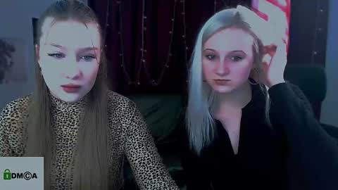 Snapshot of playful_sophie chatting on 01/10/25, 10:28 Sophie online show from 01/10/25, 10:28
