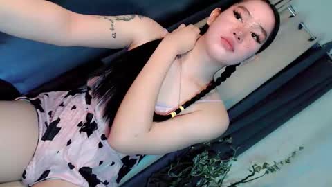 kate online show from 05/19/26, 01:56