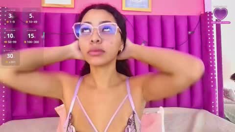Snapshot of playfuljust_18 chatting on 01/17/26, 12:54 SAMARA online show from 01/17/26, 12:54