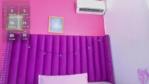 Snapshot of playfuljust_18 chatting on 04/11/26, 12:09 SAMARA online show from 04/11/26, 12:09