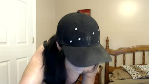 Snapshot of playfulkitten17 chatting on 06/19/26, 03:16 playfulkitten17 online show from 06/19/26, 03:16