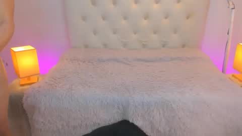 jen online show from 12/31/24, 09:10