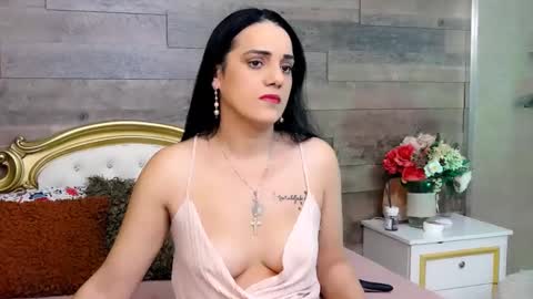 PlayfulSamy online show from 02/05/25, 07:50